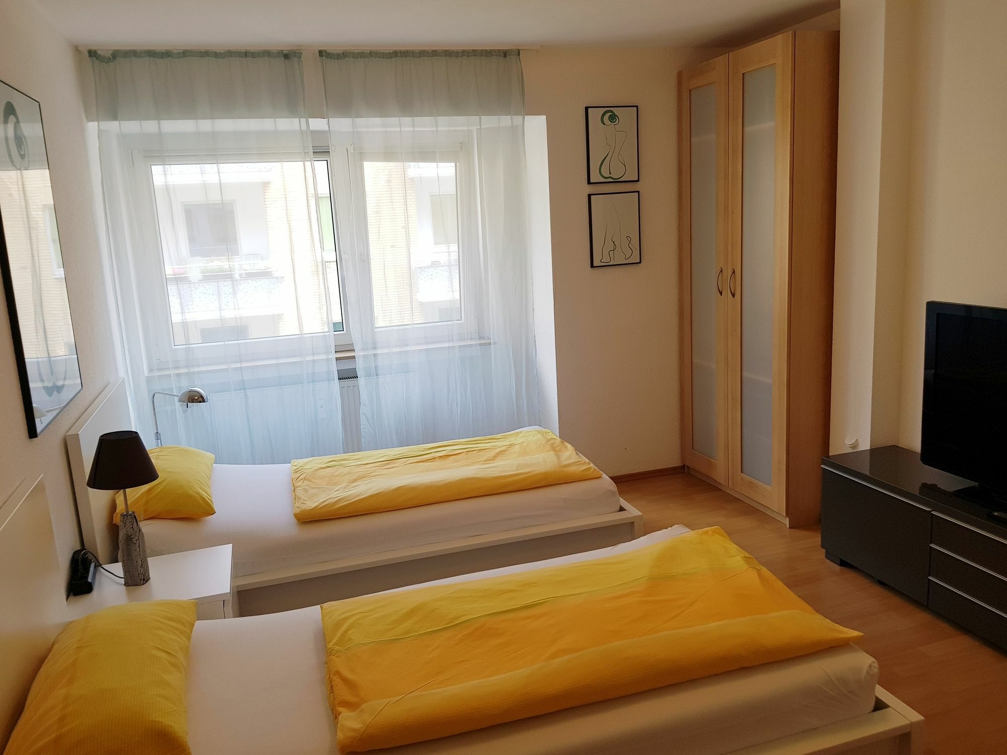 Apartments Jahnstrasse Дюссельдорф Екстер'єр фото